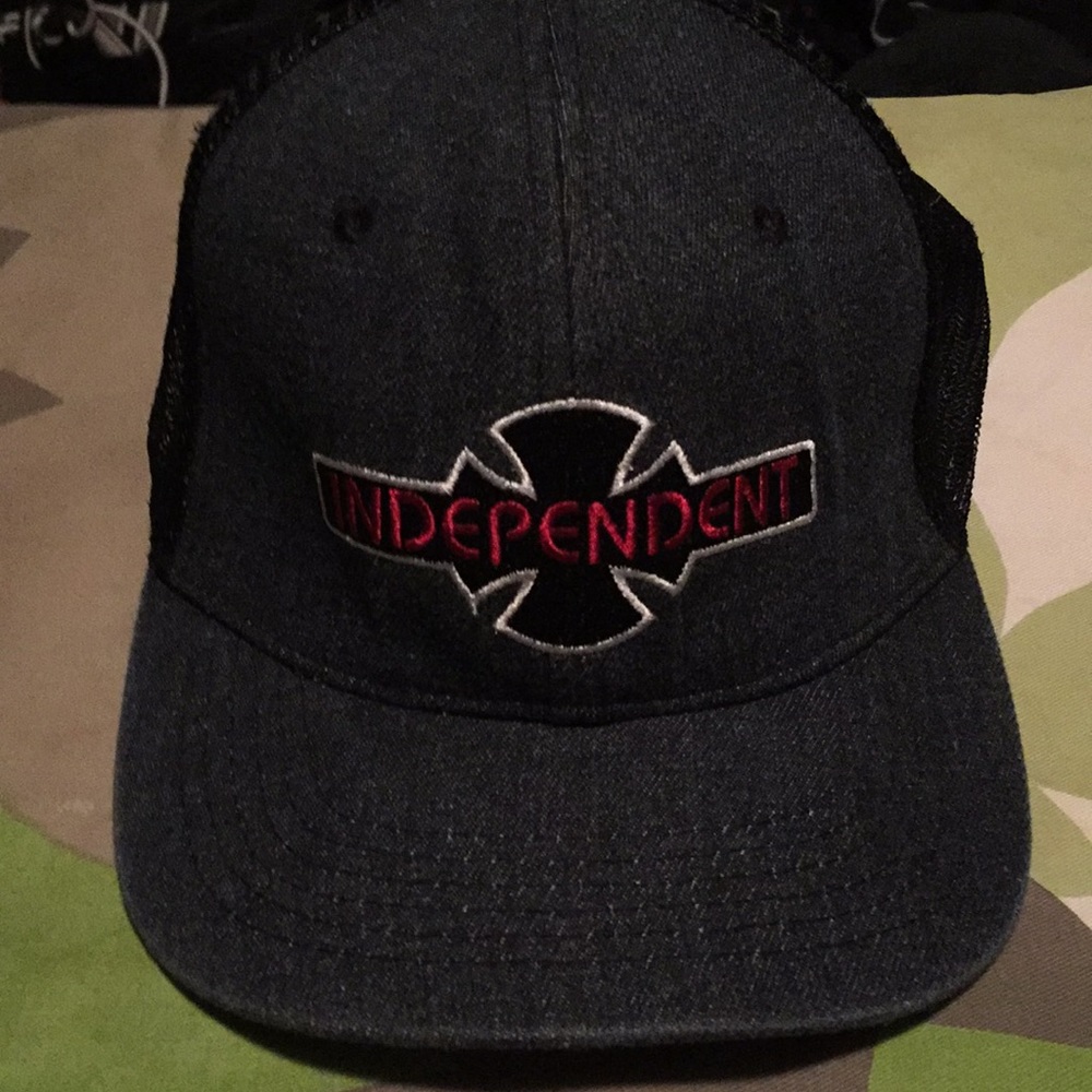 Independent Trucker Hat